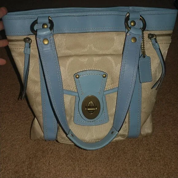 COACH Gigi Legacy Signature-C Canvas Shoulder Bag W/Blue Leather Trim - Picture 2 of 15
